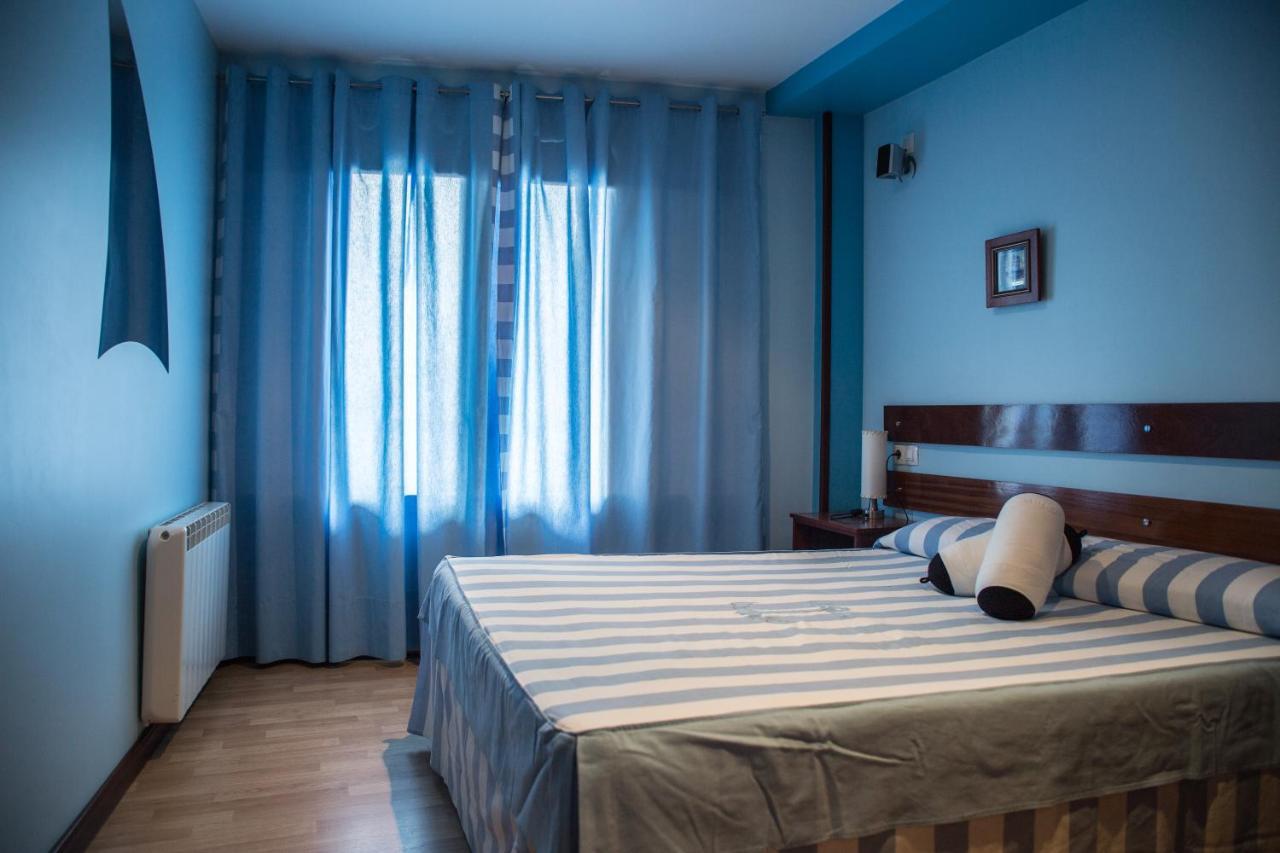 Hotel A. G. Porcillan Ribadeo Exterior photo
